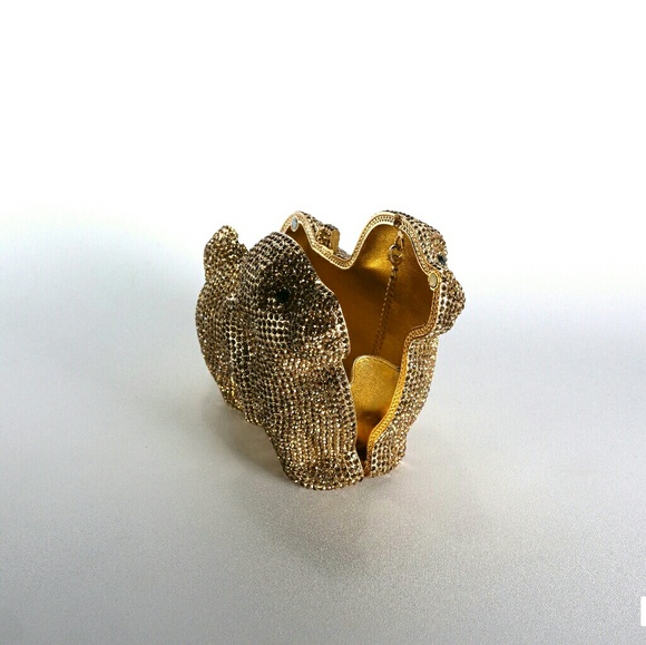 Clutch Dog Design w/ Crystals - Picture 1 of 2